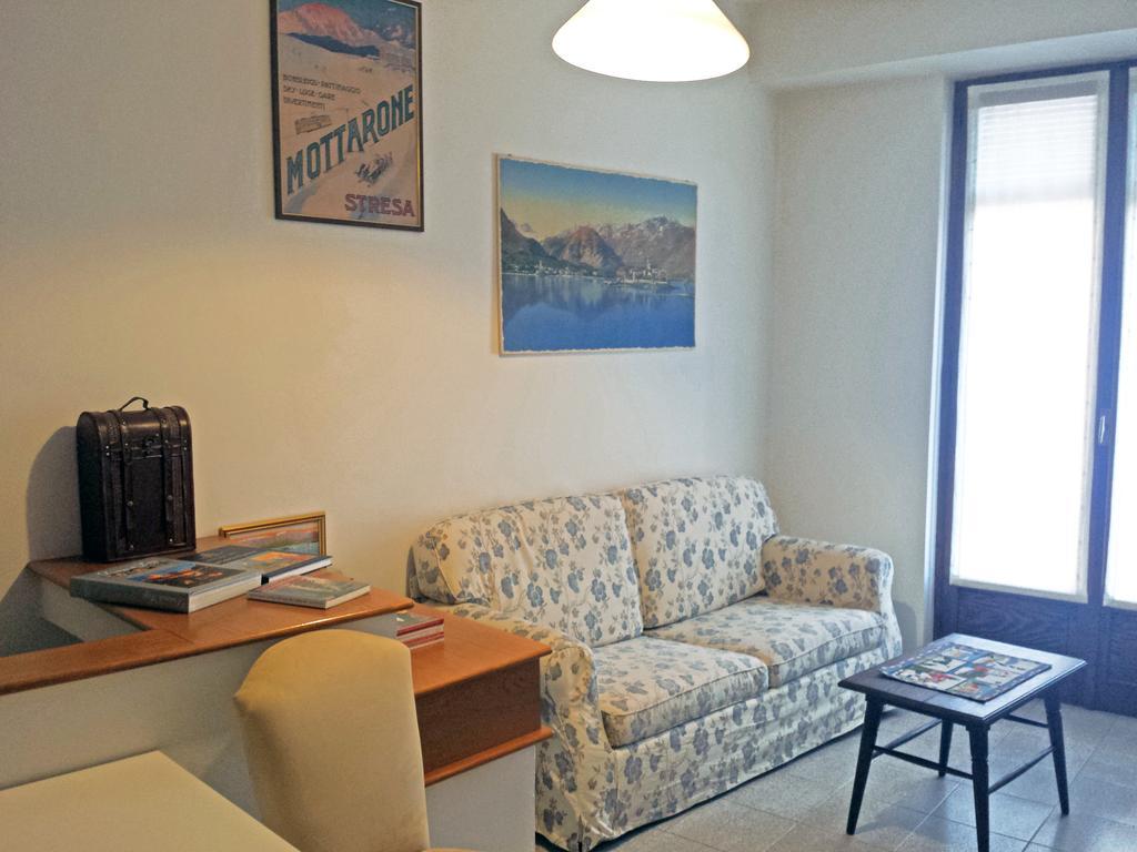 Appartamento Via De Vit Stresa Exteriér fotografie