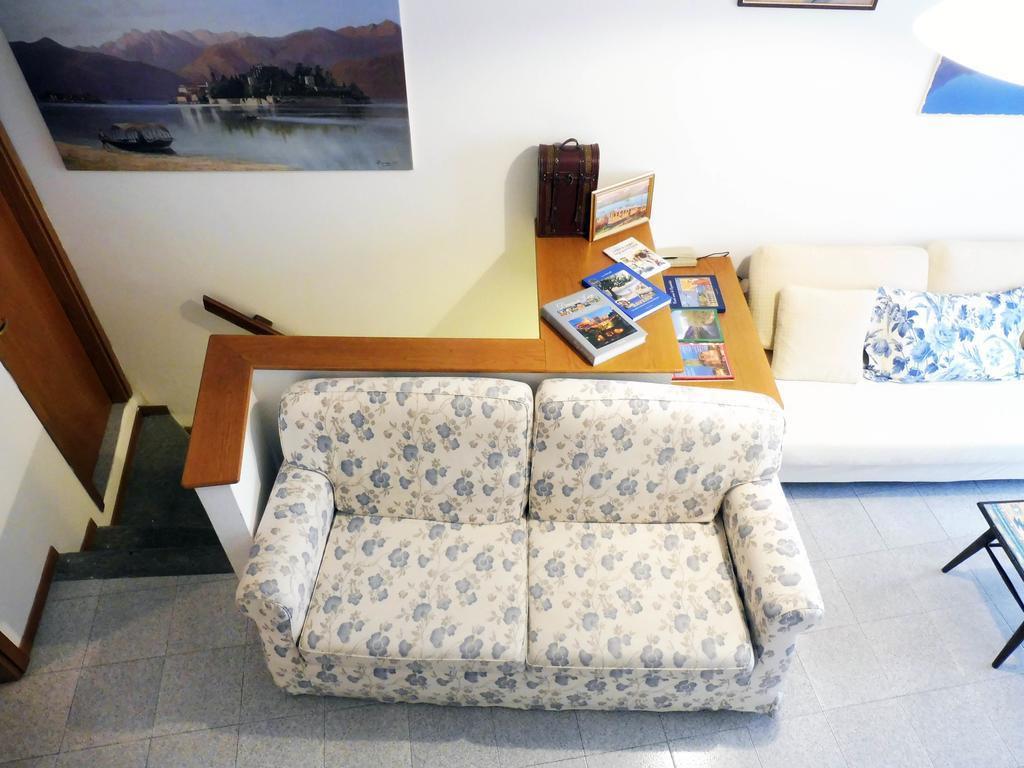 Appartamento Via De Vit Stresa Exteriér fotografie
