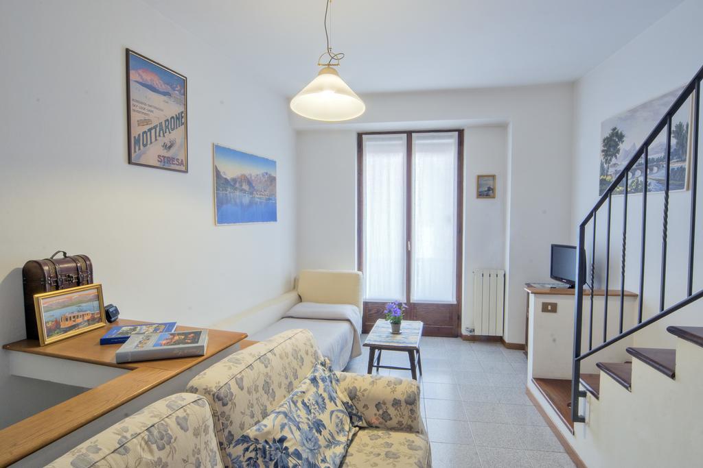 Appartamento Via De Vit Stresa Exteriér fotografie